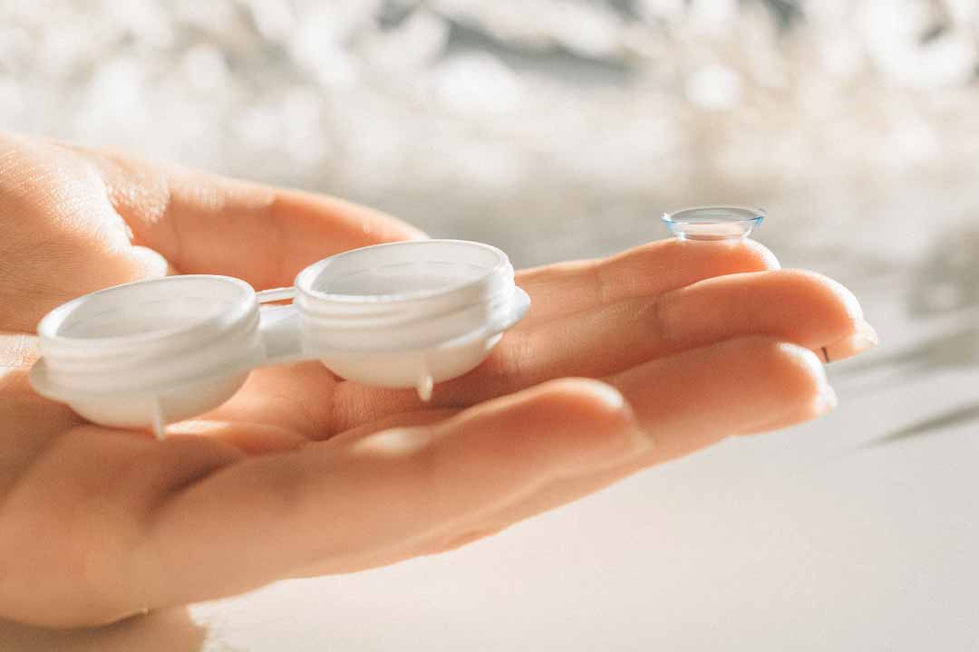 HandWithContact_1080x720 contact lens prescriptions | Union NJ